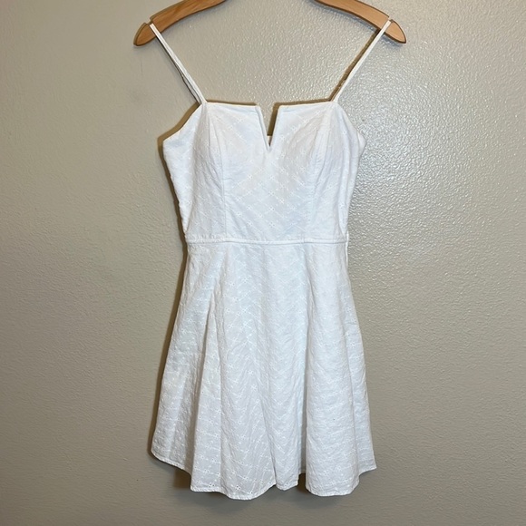 Trixxi White Spaghetti Strap Mini Juniors Dress - Picture 1 of 10